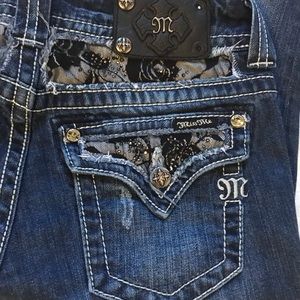Size 28 Miss Me Jeans Boot Cut Dark Wash Lace